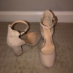 Jessica Simpson Nude Suede Closed Toe Heels